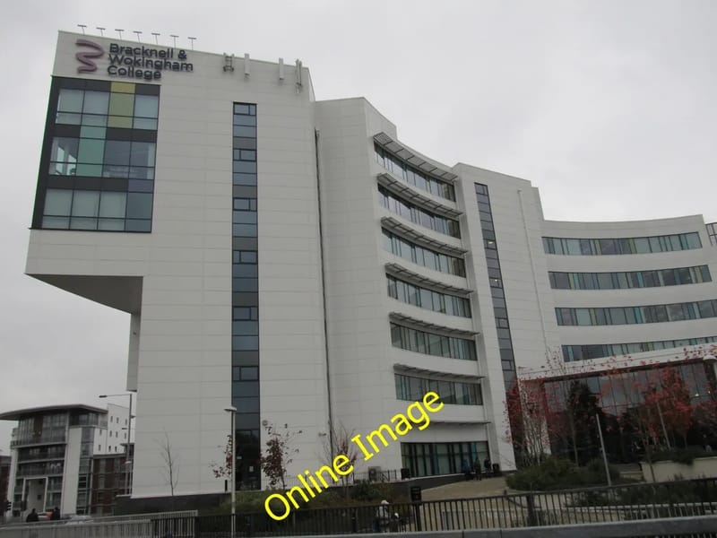 Bracknell - Assisted Living in Wokingham, England photo 2