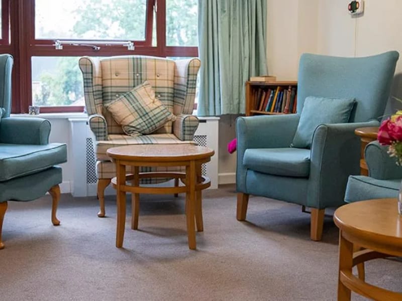 Hastings Residential Care Home - Nursing Home in Malvern, England photo 2