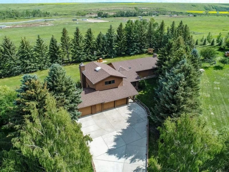 HOUSE C - Assisted Living in Lethbridge, AB photo 1