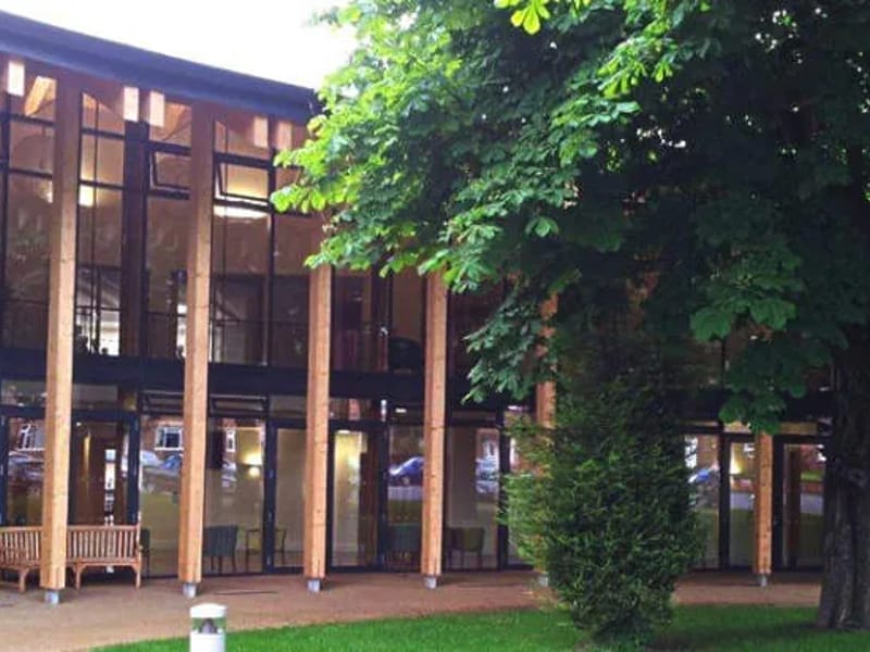 Oakland Village & Community Care Centre - Assisted Living in Swadlincote, England photo 3