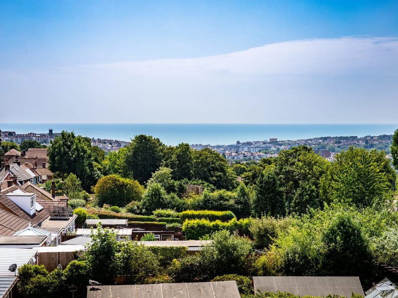 Tusker House - Assisted Living in Hastings, England photo 2