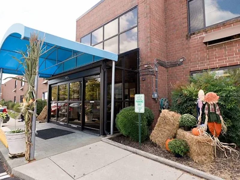 Sterling Care Riverside - Nursing Home in Belcamp, MD photo 3