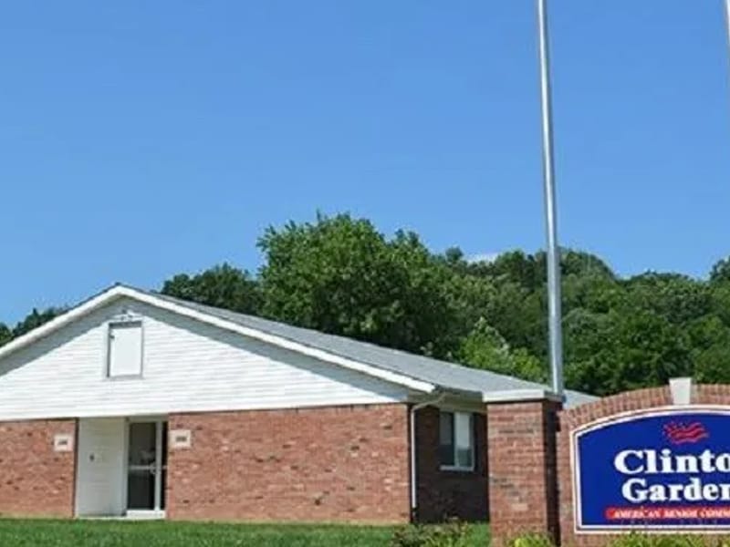 Clinton Gardens — Nursing Home, Clinton, IN · photo 1