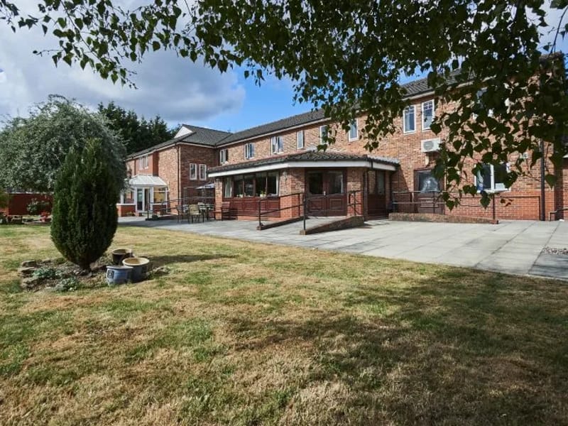 High Peak Lodge Residential & Nursing Home - Nursing Home in Leigh, England photo 3