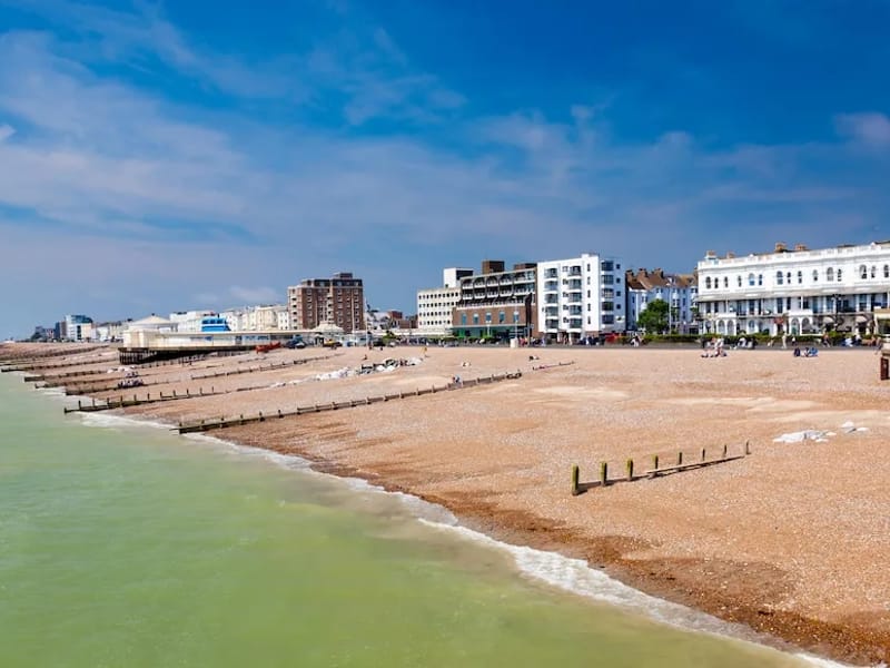 Victoria Grand in Worthing, England photo 2
