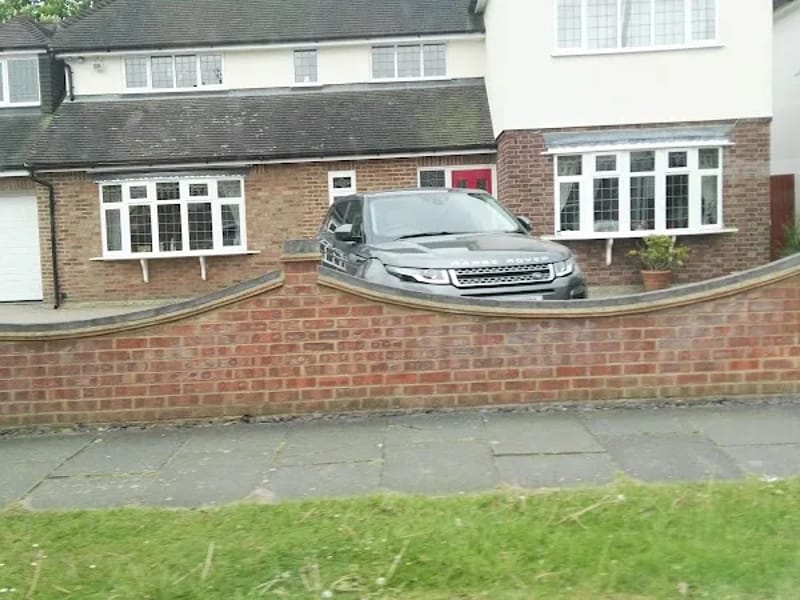 Ashchurch House - Assisted Living in Hornchurch, England photo 9
