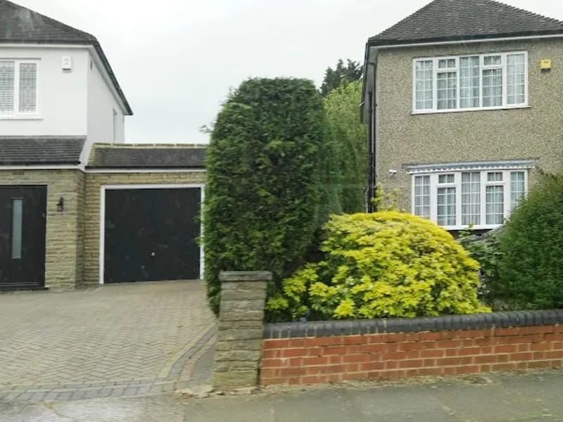 Ashchurch House - Assisted Living in Hornchurch, England photo 4