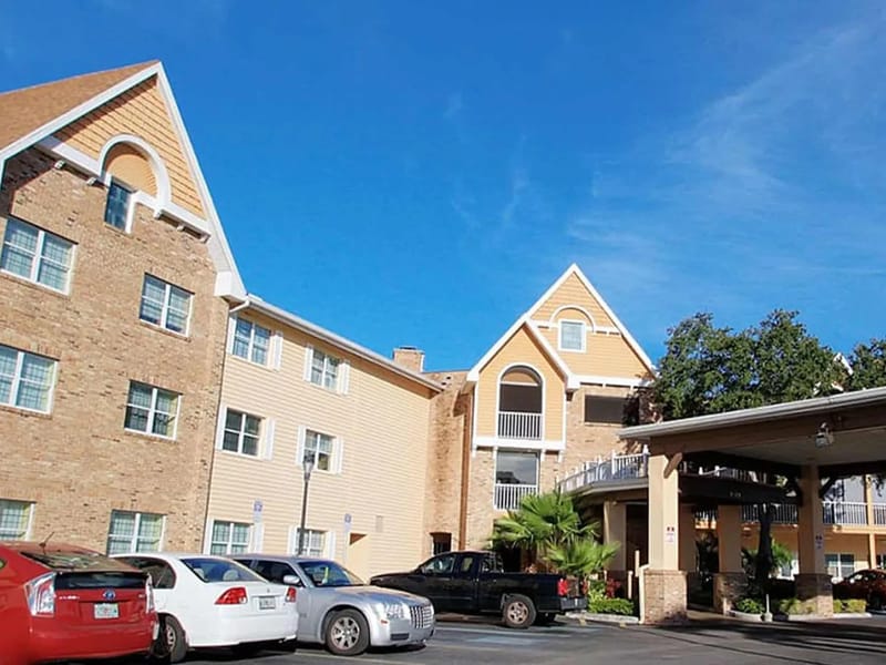 White Birch Terrace - Assisted Living in Bayside, WI photo 1