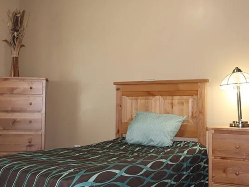 Ashley Manor - Rimrock - Assisted Living in Redmond, OR photo 3