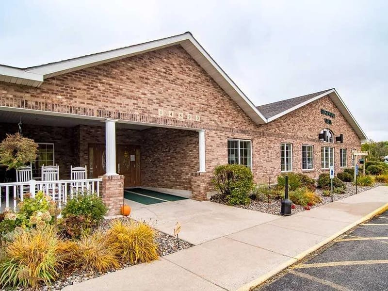 Edgewood Egf Senior Living - Assisted Living in East Grand Forks, MN photo 1