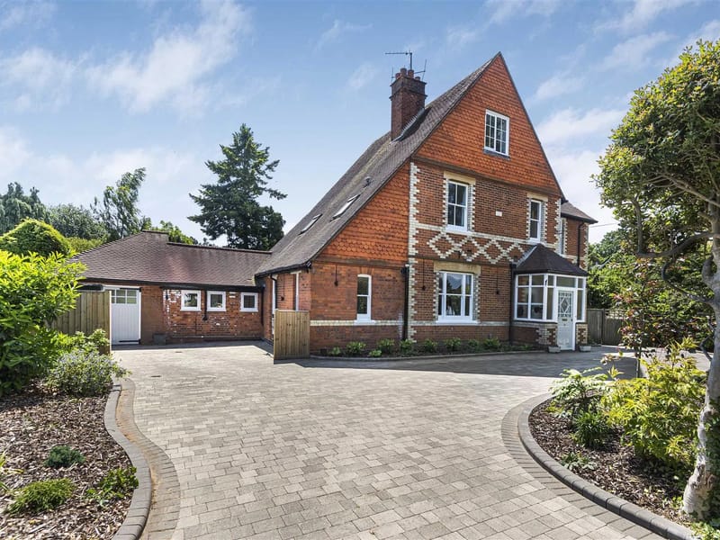 30 Richmond Road - Assisted Living in Reading, England photo 1