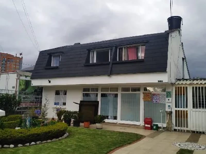 HOGAR PAZ Y AMOR - Hogar de Ancianos in CHIVILCOY, BUENOS AIRES photo 1