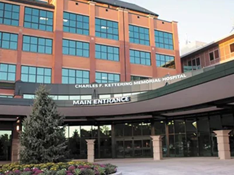 Carlyle House The - Assisted Living in Kettering, OH photo 2