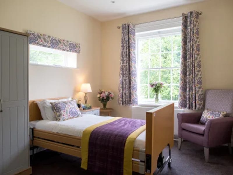 Halstead Hall Care Home - Nursing Home in Halstead, England photo 2