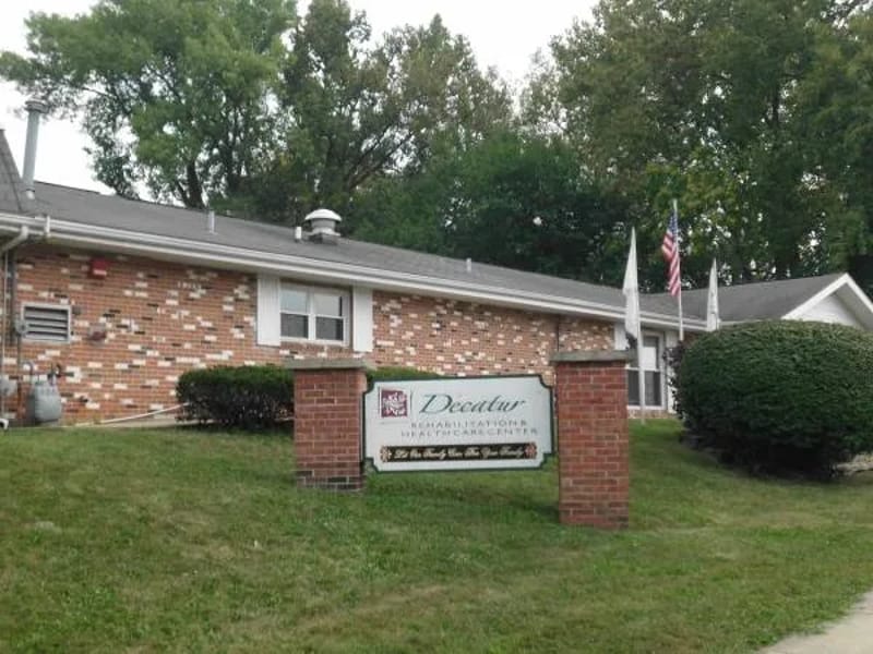 Decatur Rehab & Health Care CT - Nursing Home in Decatur, IL photo 2