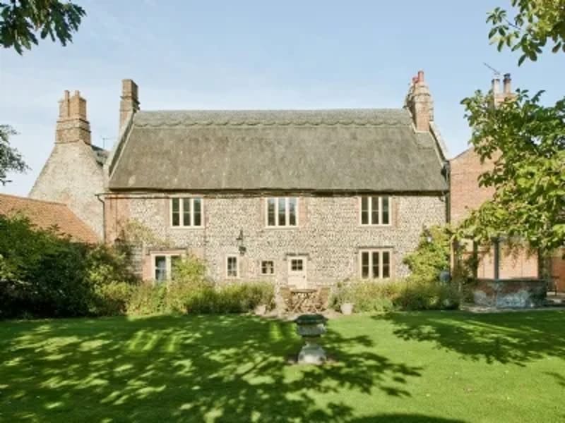 Manor House in Norwich, England photo 2