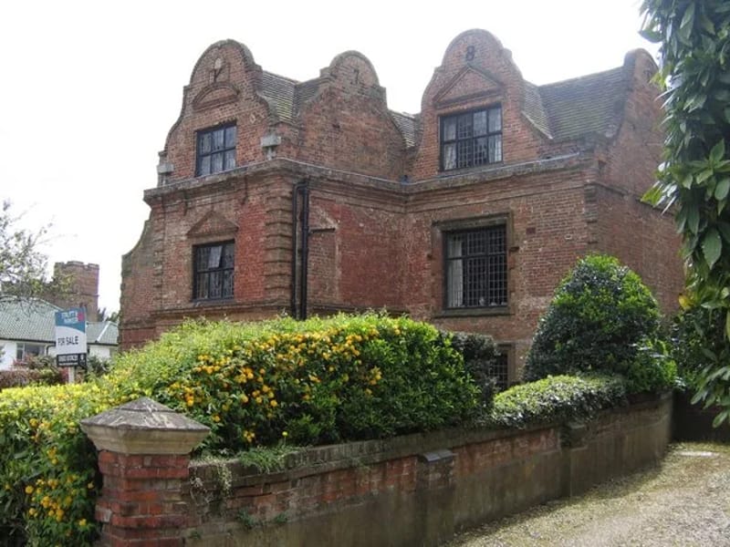 Manor House in Norwich, England photo 3