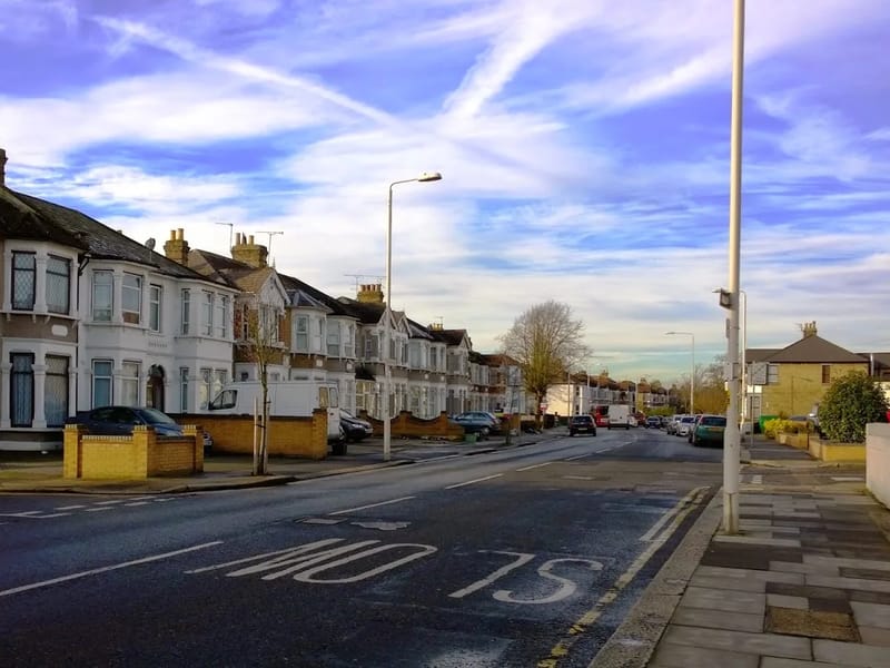 The Beeches (The Drive) - Assisted Living in Ilford, England photo 3