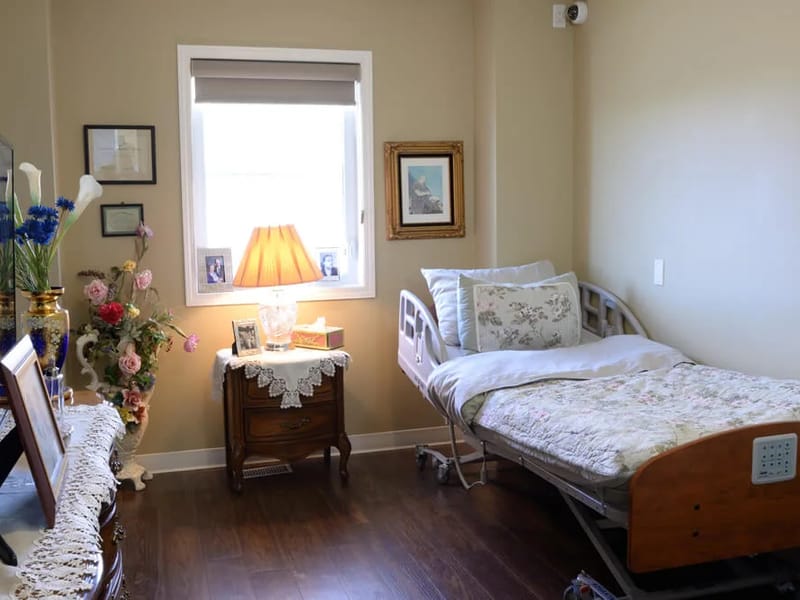 WINDERMERE MANOR BY EXQUISICARE in Edmonton, AB photo 3