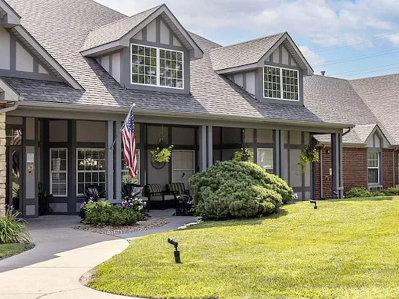 Brookdale East Wichita - Assisted Living in Wichita, KS photo 2