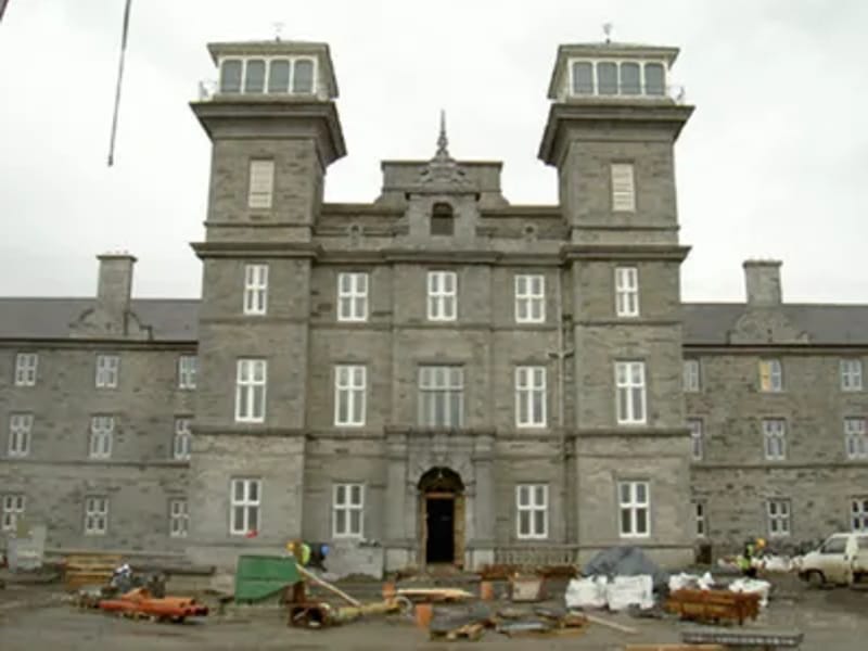 St. John's Community Hospital - Nursing Home in Ballytivnan, Sligo photo 1