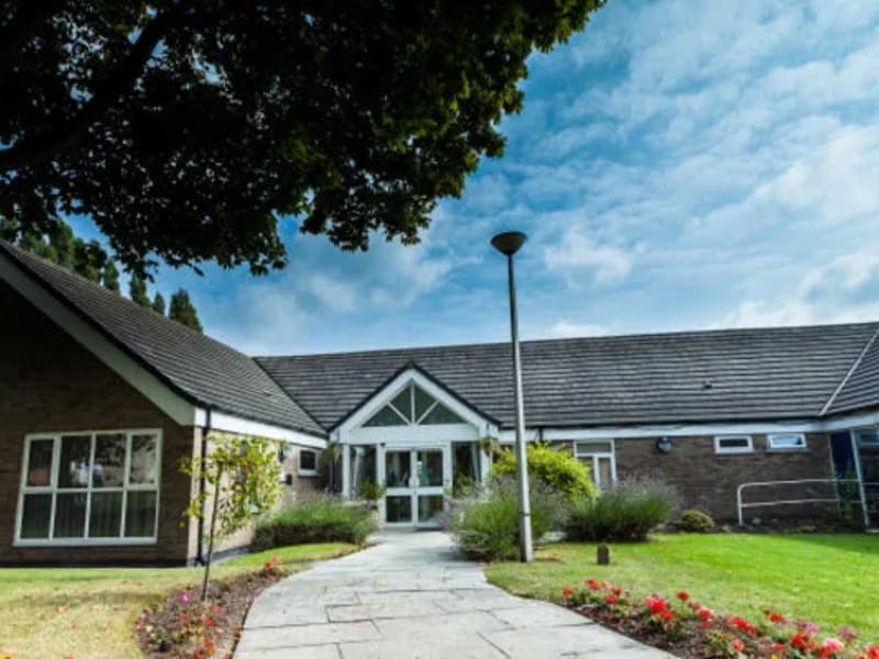 Kirkby House Residential Care Home in Liverpool, England photo 4