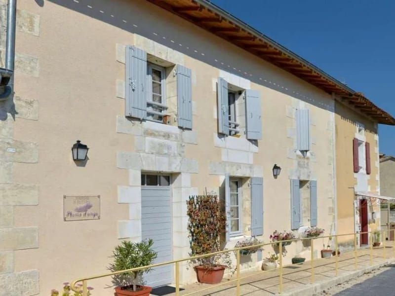 Maison Accueil Pers Agees Besancon - EHPAD in BESANCON, Bourgogne-Franche-Comté photo 3