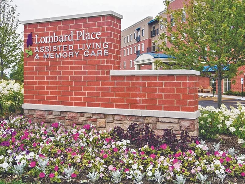 Lombard Place Assisted Living & Mc - Assisted Living in Lombard, IL photo 2