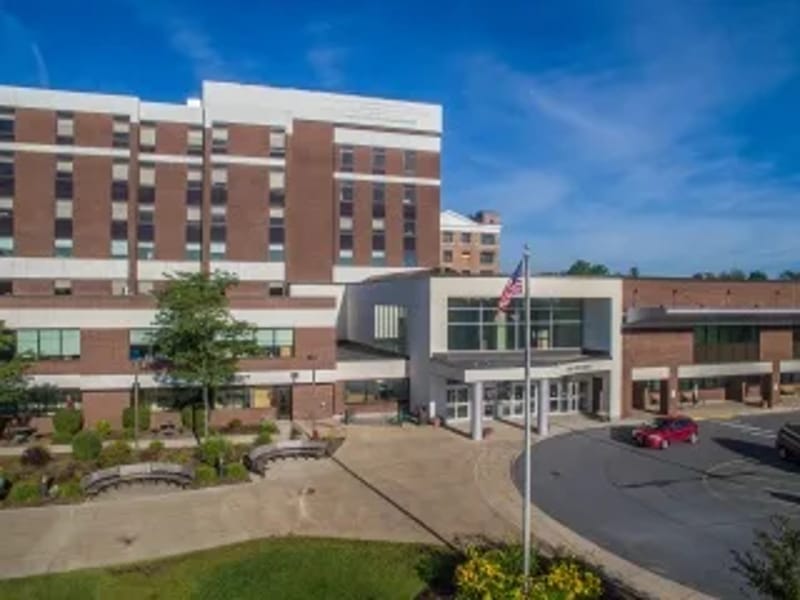 Champlain Valley Physicians Hospital Medical Ctr - Hospital in Plattsburgh, NY photo 2