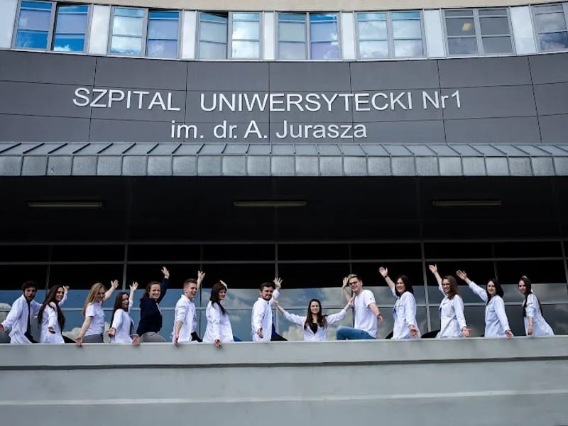 Uniwersytet Mikołaja Kopernika w Toruniu - Dom pomocy społecznej in Bydgoszcz, Bydgoszcz photo 8