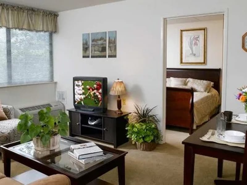 Atria Highland Crossing - Assisted Living in Ft. Wright, KY photo 3