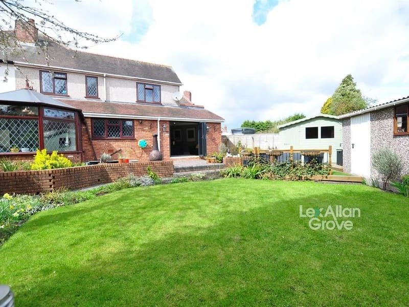 Graham House - Assisted Living in Halesowen, England photo 3