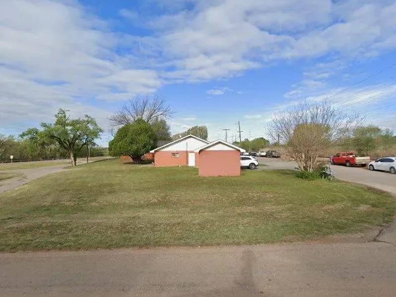 Hensley Nursing & Rehab — Nursing Home, Sayre, OK · photo 2