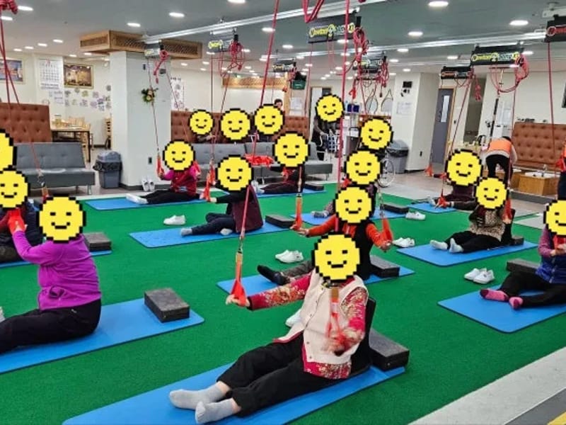 100세시대 재활치료전문 노인주간보호센터 - 주간보호 in 속초시, 강원특별자치도 photo 3