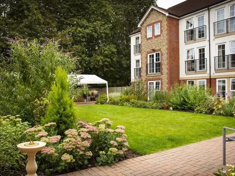 Kentford Manor - Assisted Living in Newmarket, England photo 3