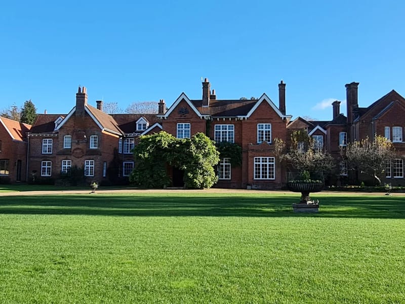 Penn House Residential Home - Nursing Home in Wolverhampton, England photo 2