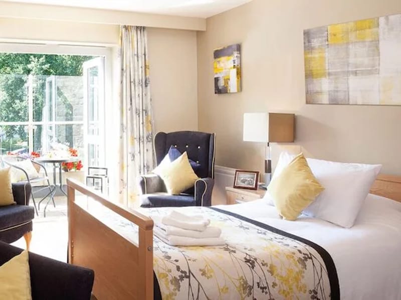Stonecross Care Centre - Nursing Home in Kendal, England photo 2