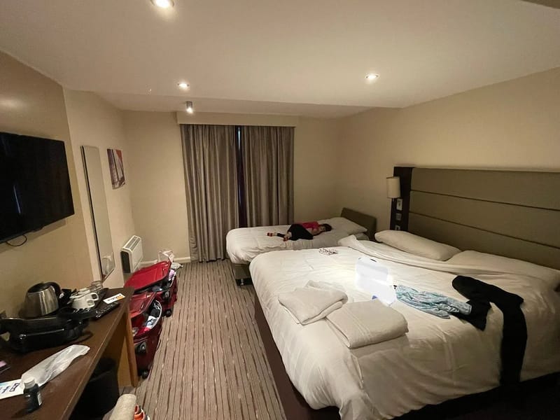 Suite 1 - Assisted Living in Aldershot, England photo 2