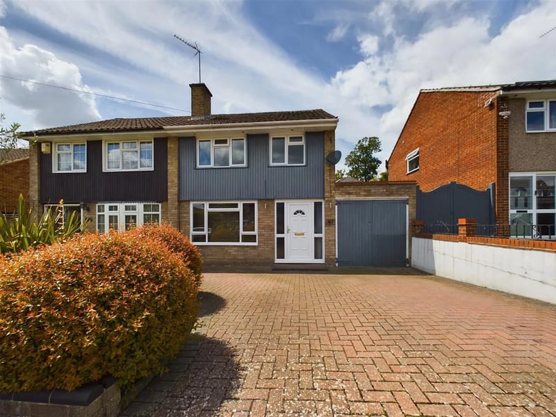 St Saviours Road - Assisted Living in St Leonards On Sea, England photo 1