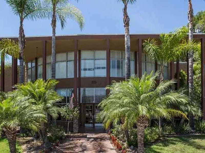 Costa Del Sol Healthcare - Nursing Home in Los Angeles, CA photo 2