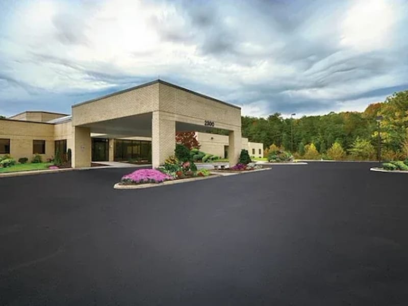 Holston Rehabilitation and Care Center - Nursing Home in Kingsport, TN photo 2