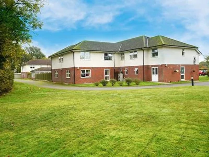 Longmead Court Nursing Home - Nursing Home in Braintree, England photo 3