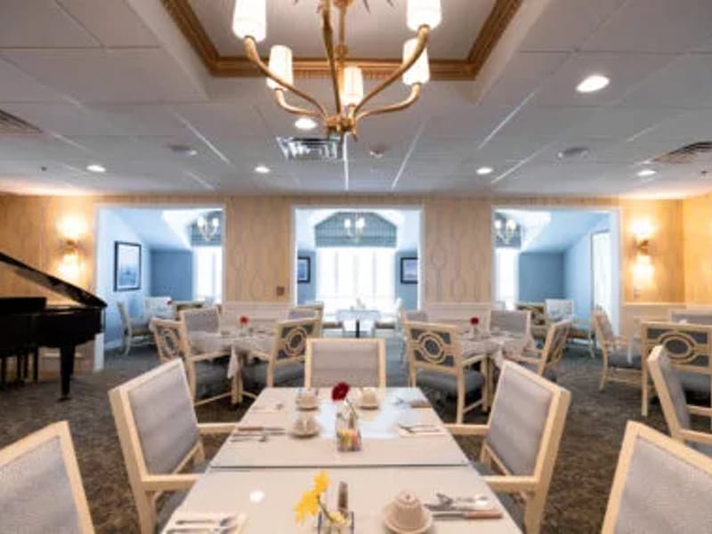 Elms Retirement Residence Inc, The - Assisted Living in Westerly, RI photo 3