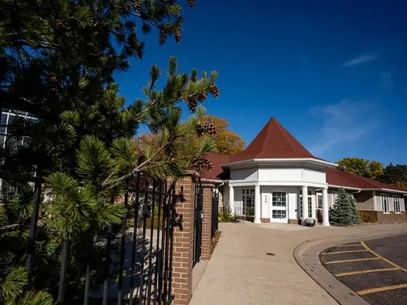 Cottage On Forest - Assisted Living in Northfield, MN photo 2