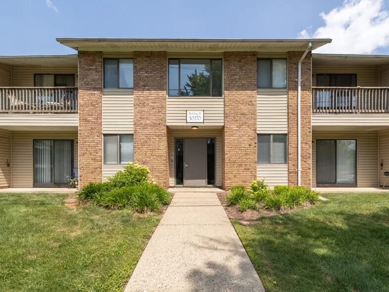 Charach 1 — Assisted Living, Farmington Hills, MI · photo 1