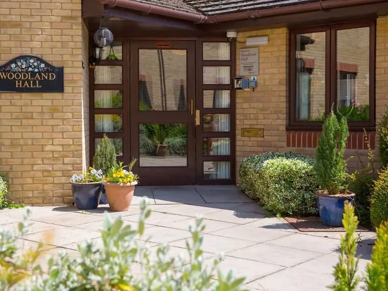 Woodland Hall - Nursing Home in Stanmore, England photo 2
