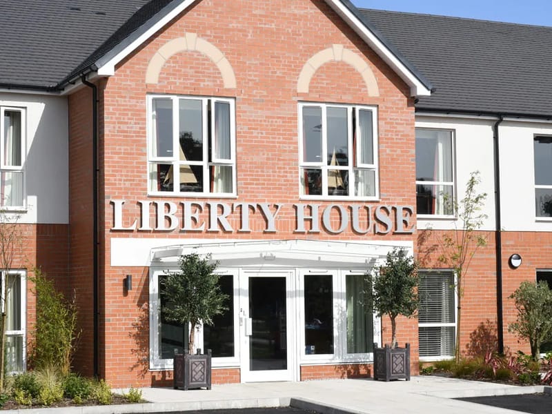 Liberty House in Doncaster, England photo 4