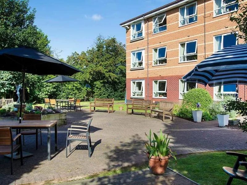 Breme Residential Care Home - Nursing Home in Bromsgrove, England photo 3