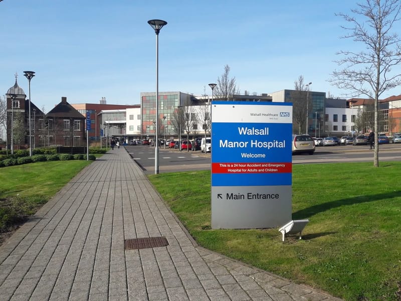 MOB Healthcare Limited - In-Home Care in Walsall, England photo 3