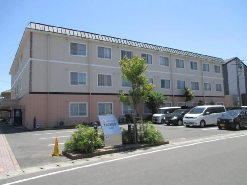 そんぽの家東岡山 - 有料老人ホーム in 岡山市中区, 岡山県 photo 1